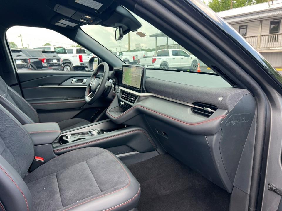 new 2025 Ford Explorer car, priced at $55,185