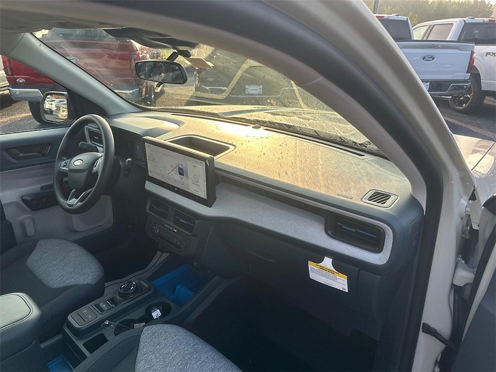 new 2025 Ford Maverick car, priced at $31,230