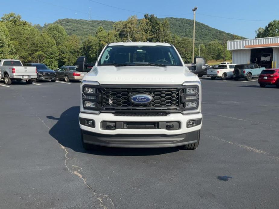 new 2024 Ford F-250 car, priced at $65,610