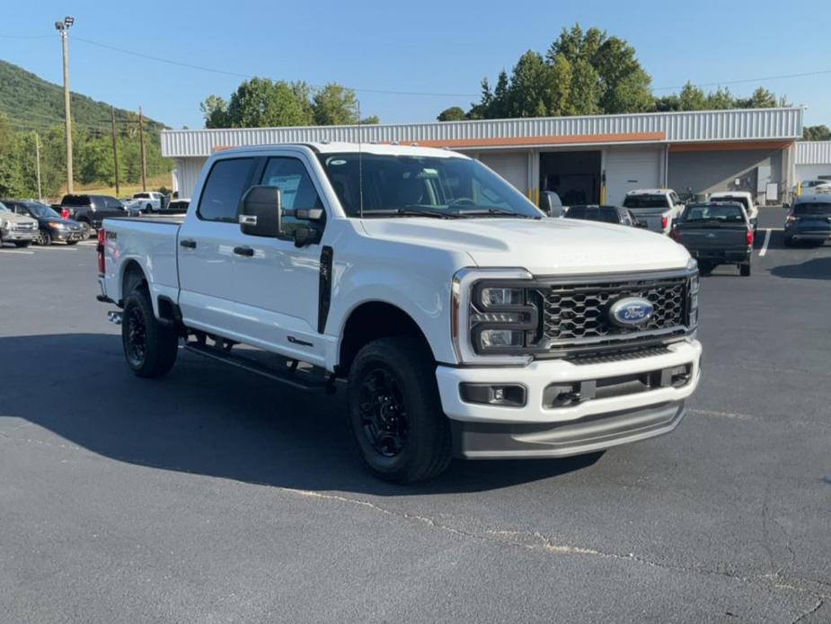 new 2024 Ford F-250 car, priced at $65,610