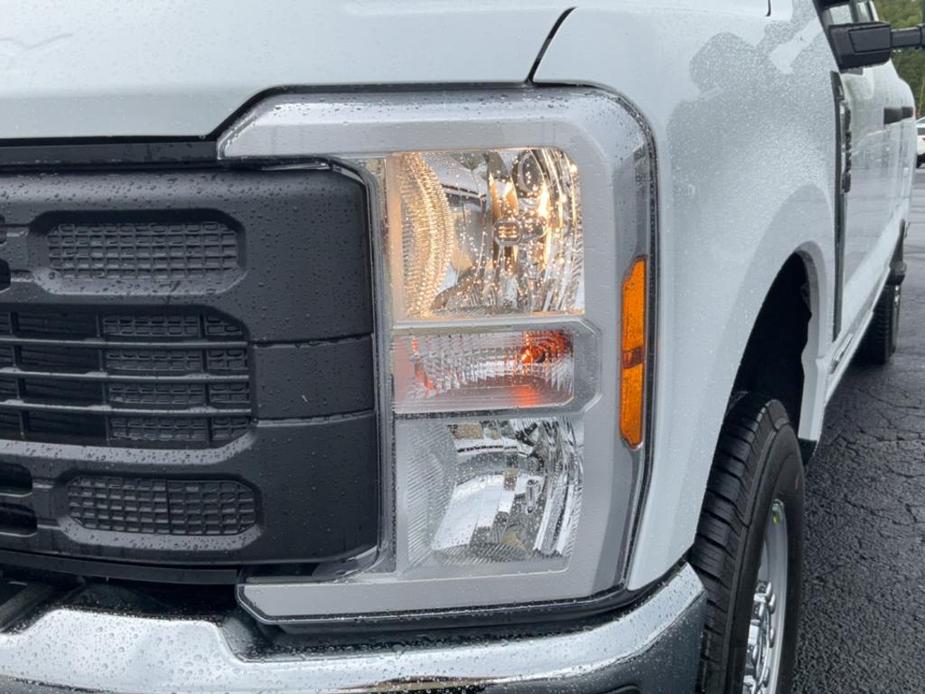 new 2024 Ford F-250 car, priced at $57,275