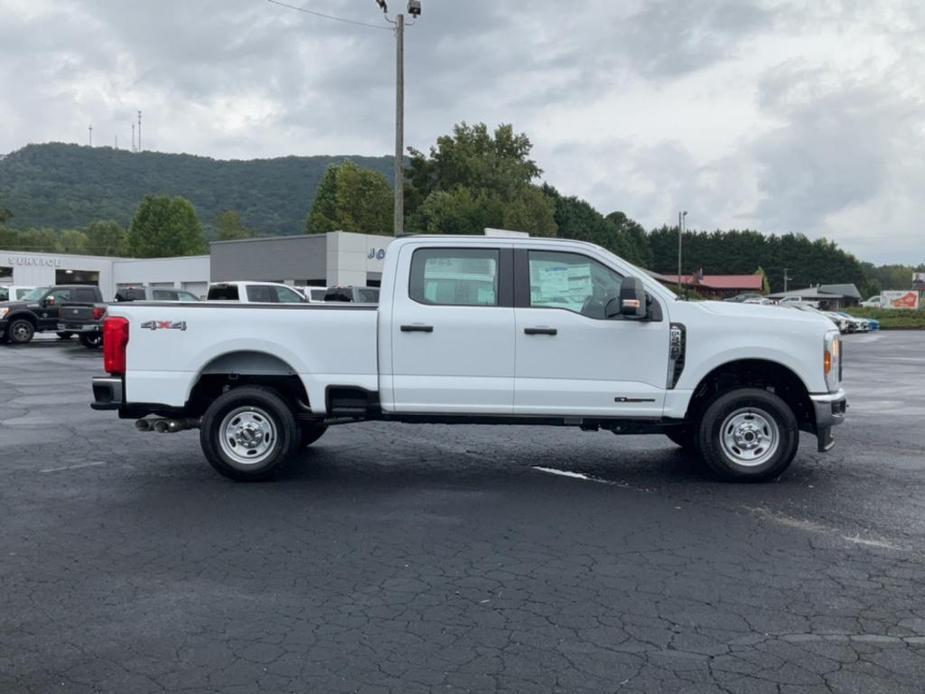 new 2024 Ford F-250 car, priced at $57,275