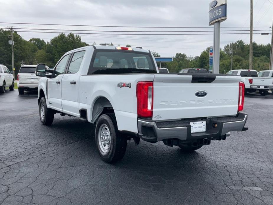 new 2024 Ford F-250 car, priced at $57,275