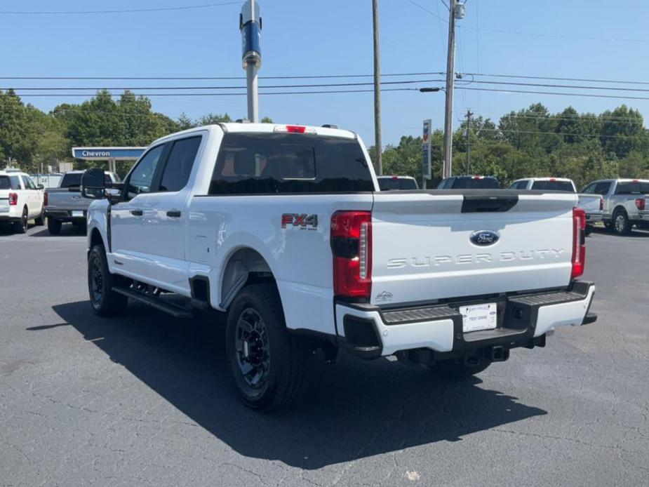 new 2024 Ford F-250 car, priced at $68,905