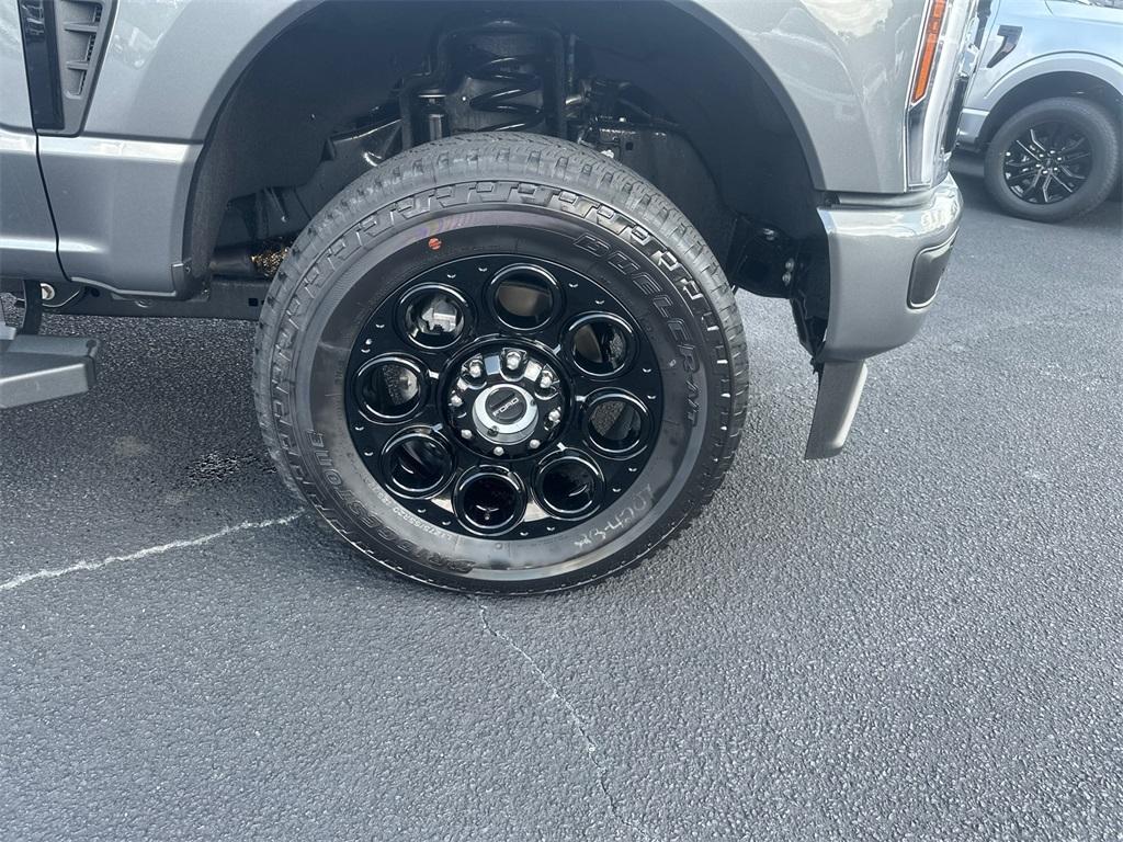 new 2025 Ford F-350 car, priced at $69,420