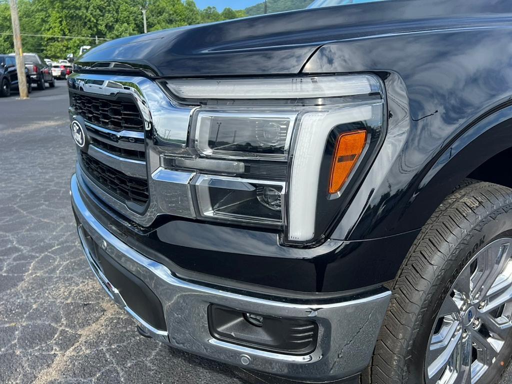 new 2025 Ford F-150 car, priced at $60,251