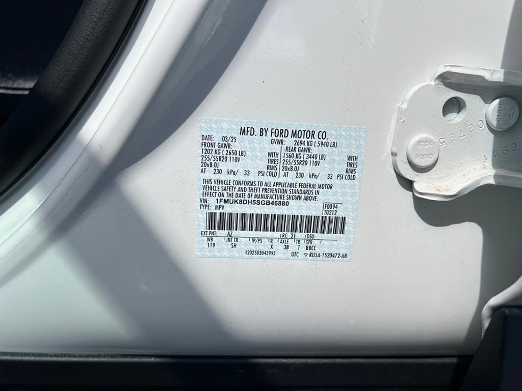 new 2025 Ford Explorer car, priced at $44,931