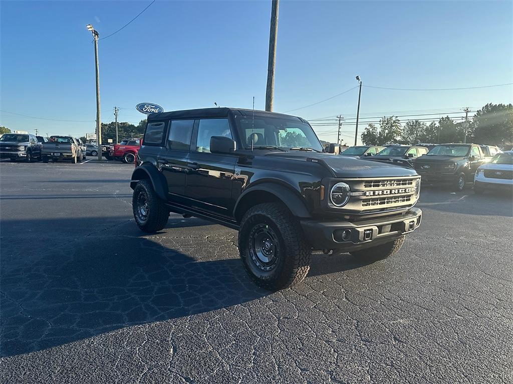 new 2025 Ford Bronco car, priced at $50,935