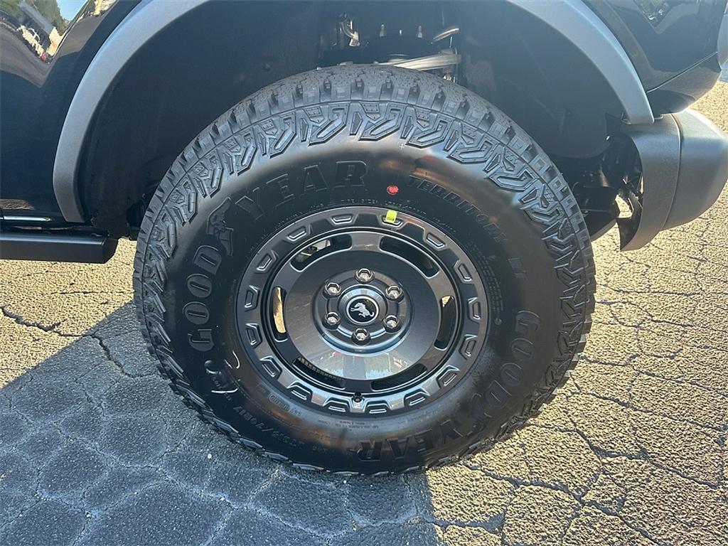new 2025 Ford Bronco car, priced at $50,935