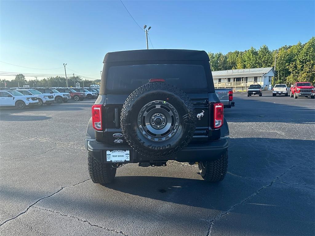 new 2025 Ford Bronco car, priced at $50,935