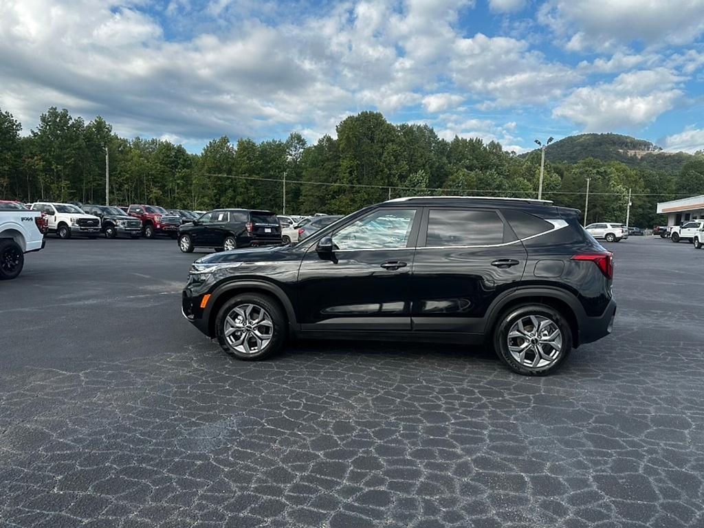 used 2024 Kia Seltos car, priced at $22,976
