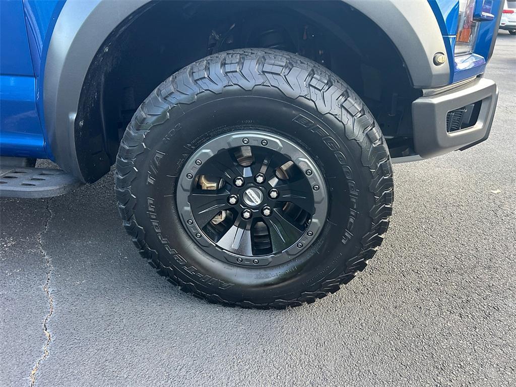used 2018 Ford F-150 car, priced at $44,062