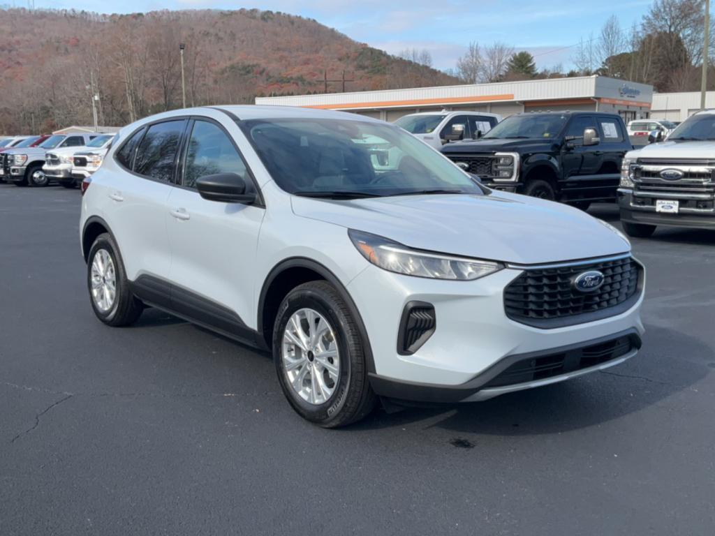 new 2025 Ford Escape car, priced at $29,485