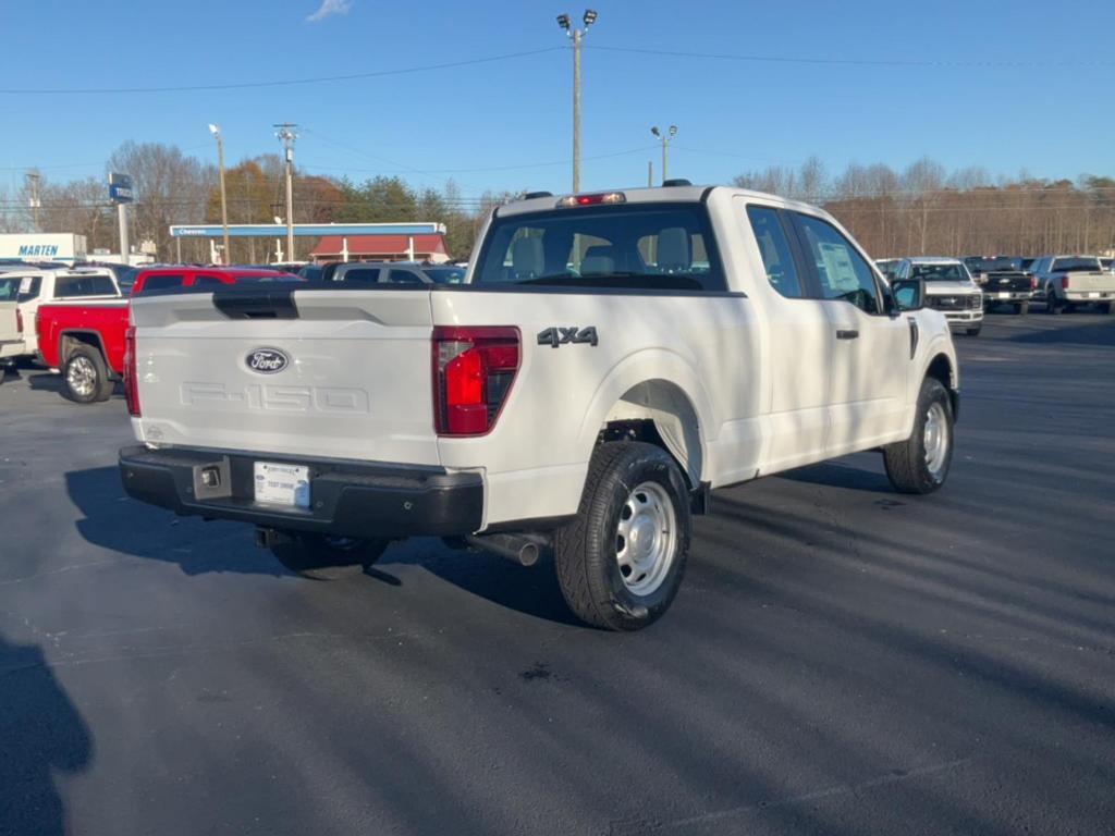 new 2024 Ford F-150 car, priced at $42,590