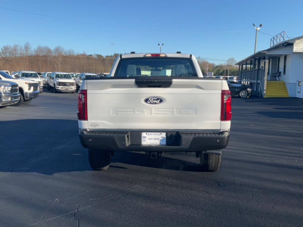 new 2024 Ford F-150 car, priced at $42,590