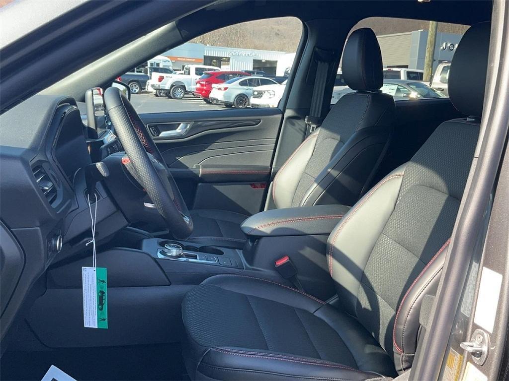 new 2025 Ford Escape car, priced at $27,475