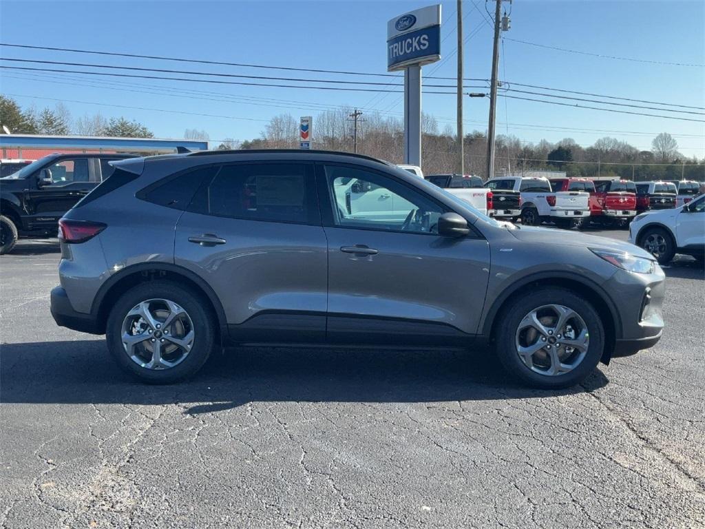 new 2025 Ford Escape car, priced at $32,093