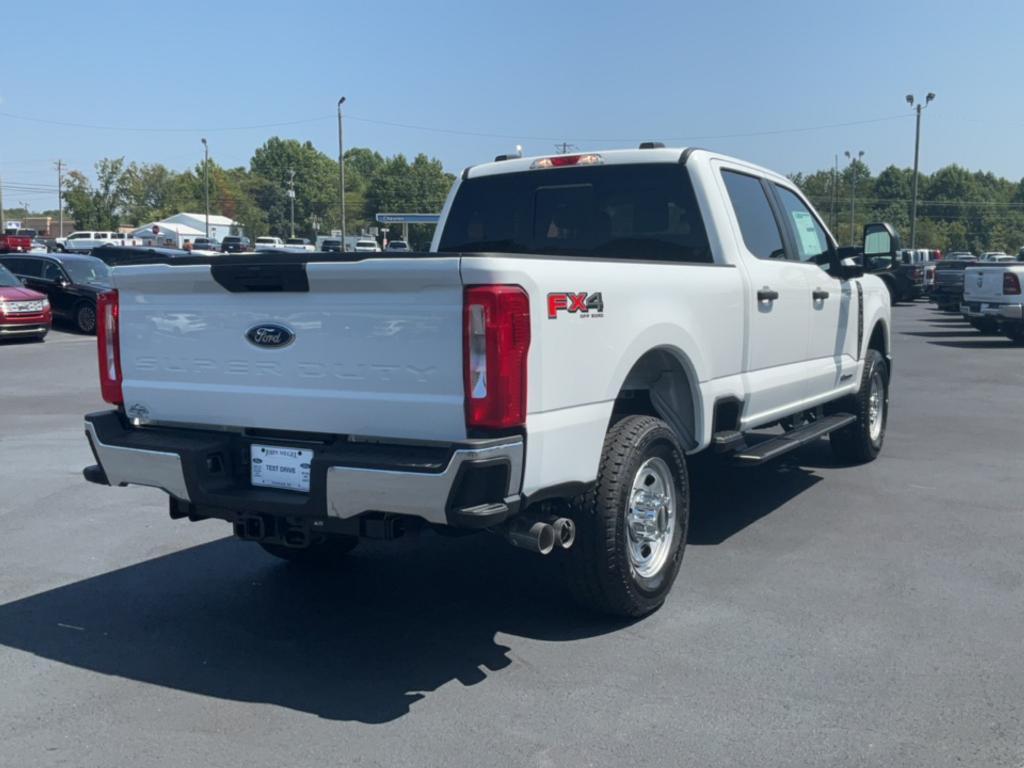 new 2024 Ford F-350 car, priced at $61,560