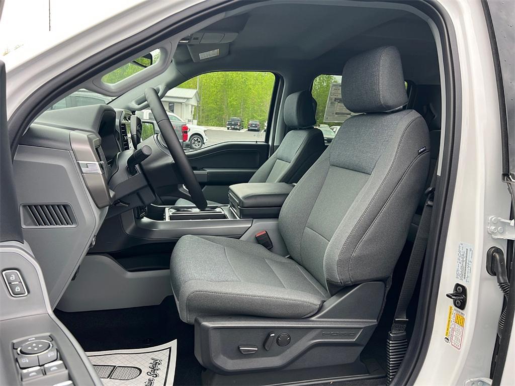 new 2025 Ford F-150 car, priced at $55,316
