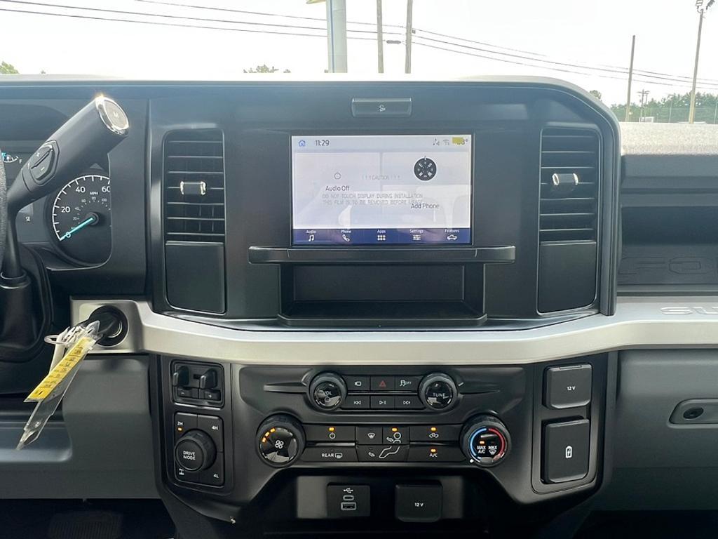 new 2025 Ford F-250 car, priced at $55,460