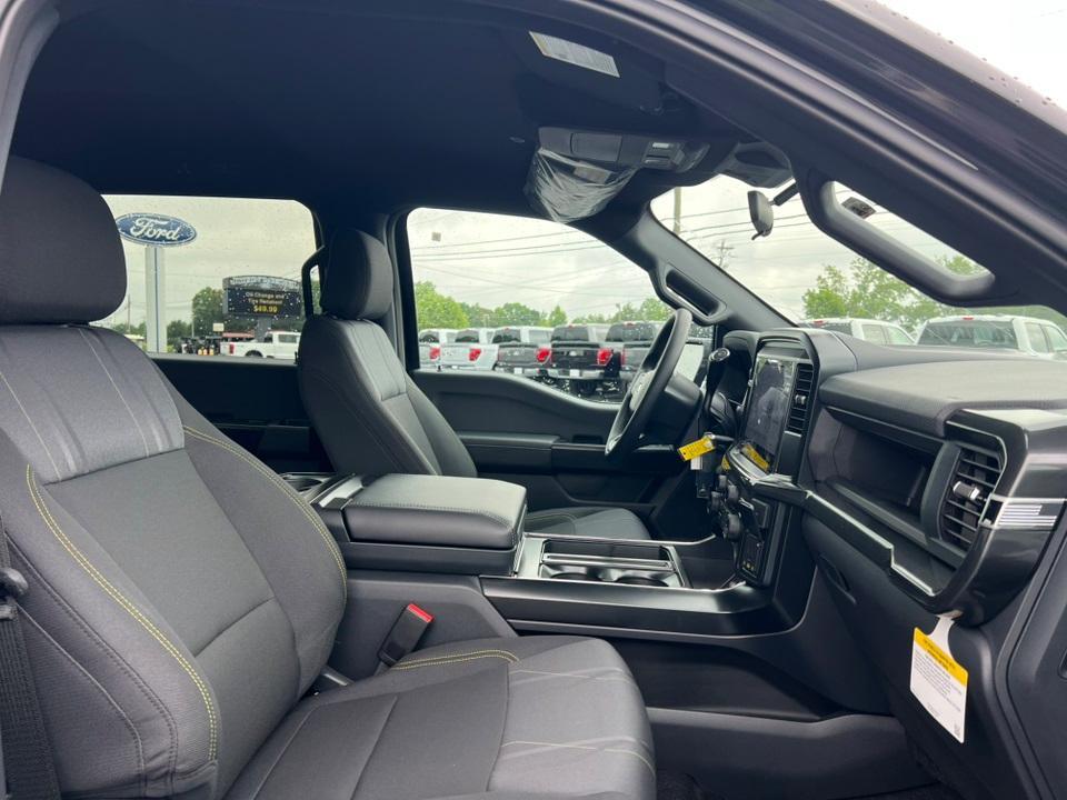new 2025 Ford F-150 car, priced at $44,740