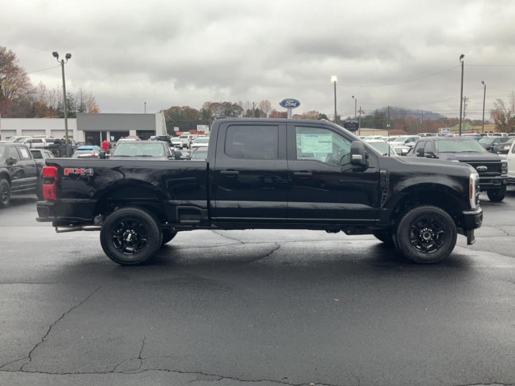 new 2024 Ford F-250 car, priced at $55,245