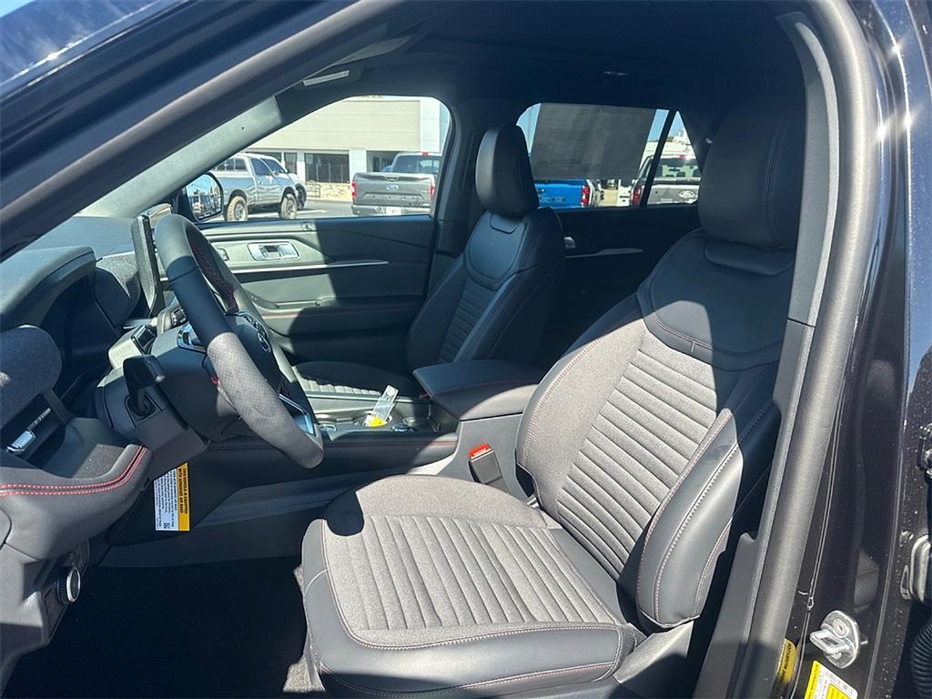 new 2025 Ford Explorer car, priced at $44,430