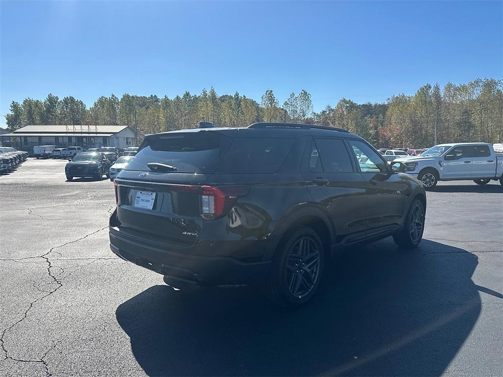 new 2025 Ford Explorer car, priced at $44,430