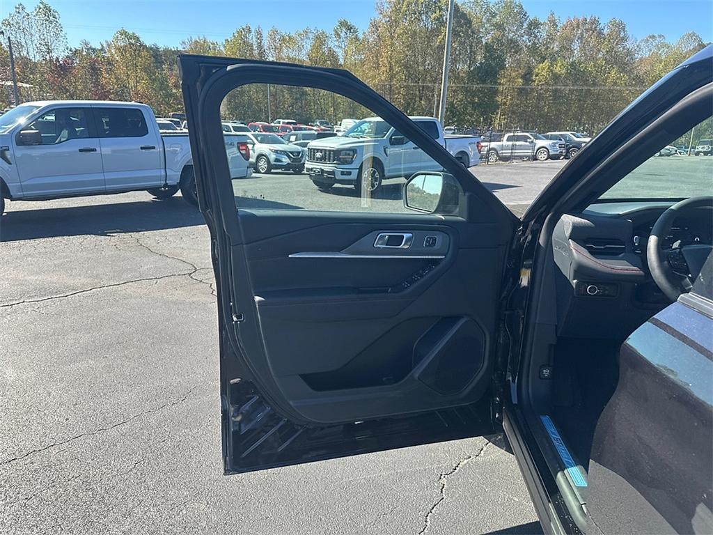 new 2025 Ford Explorer car, priced at $44,430