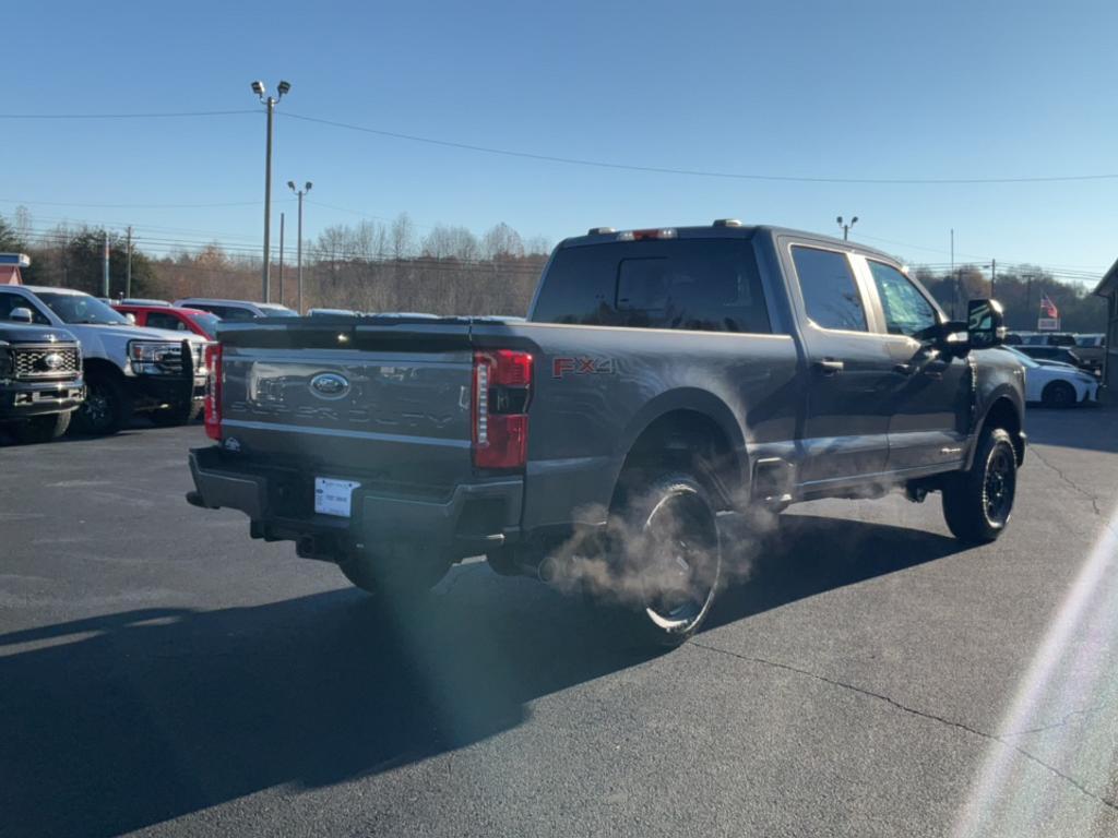 new 2024 Ford F-250 car, priced at $65,165