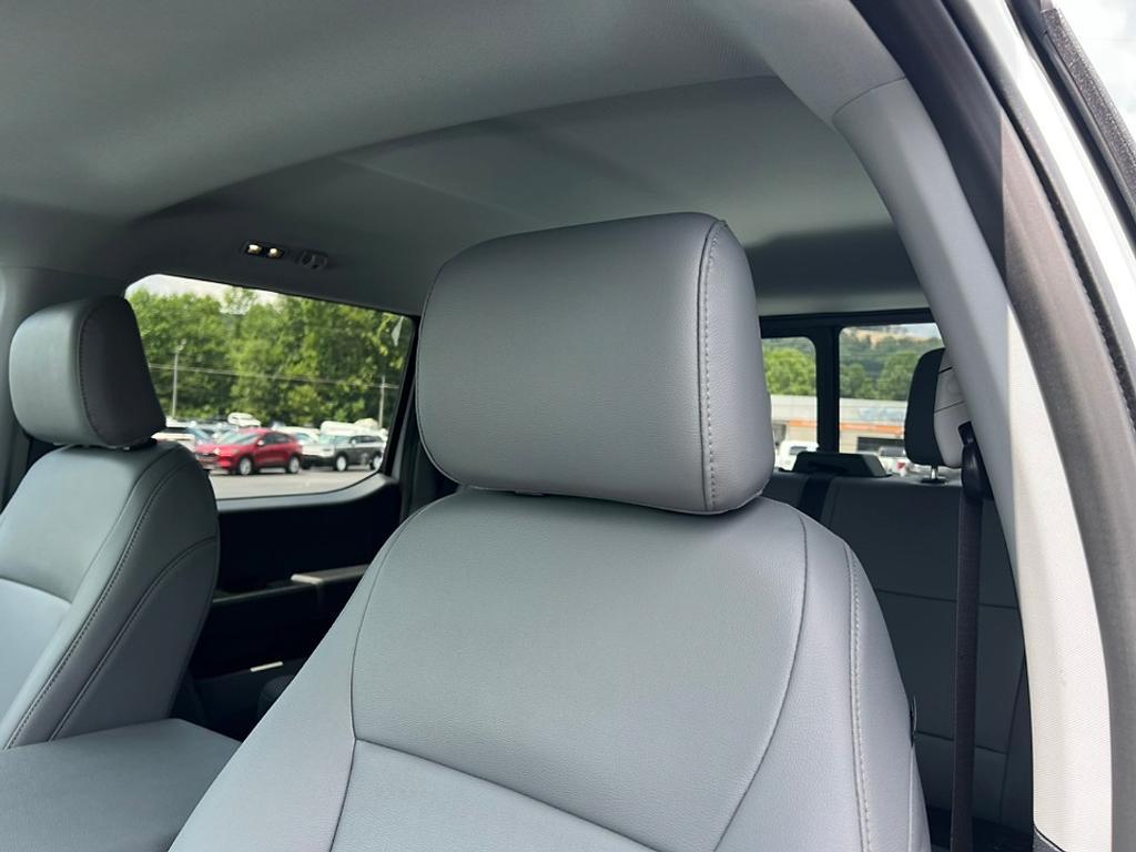 new 2025 Ford F-250 car, priced at $51,880