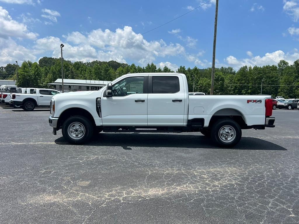 new 2025 Ford F-250 car, priced at $51,880