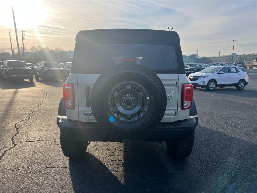 new 2025 Ford Bronco car, priced at $53,613