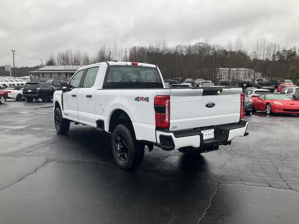 new 2025 Ford F-250 car, priced at $68,305