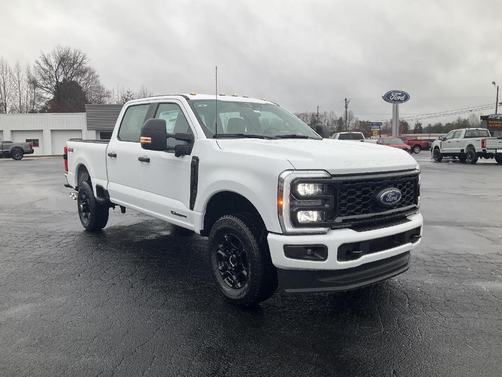 new 2025 Ford F-250 car, priced at $68,305