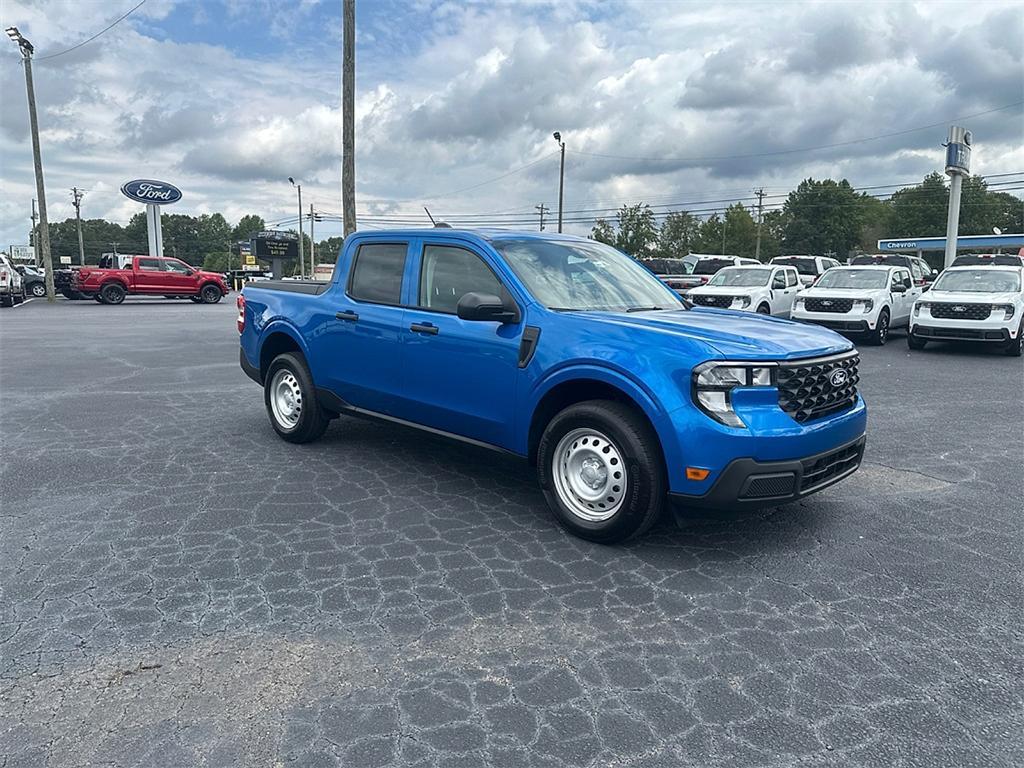 new 2025 Ford Maverick car, priced at $28,440