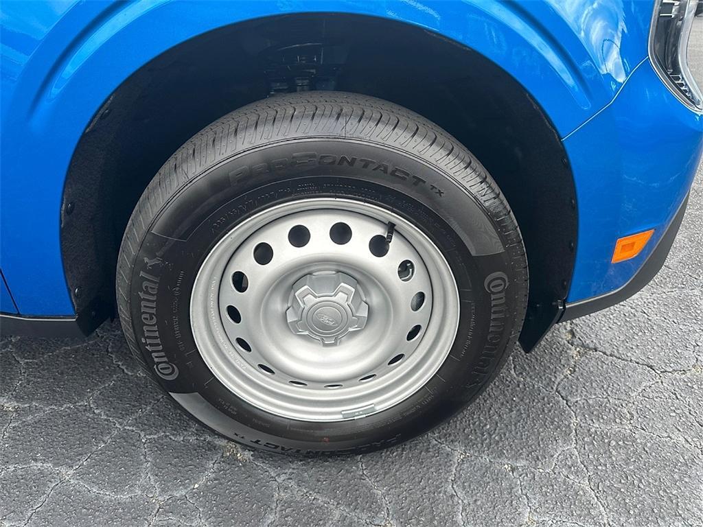 new 2025 Ford Maverick car, priced at $28,440