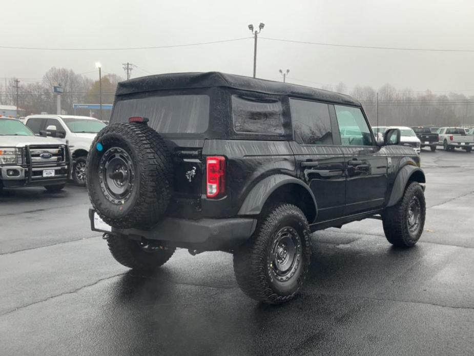 new 2024 Ford Bronco car, priced at $43,165