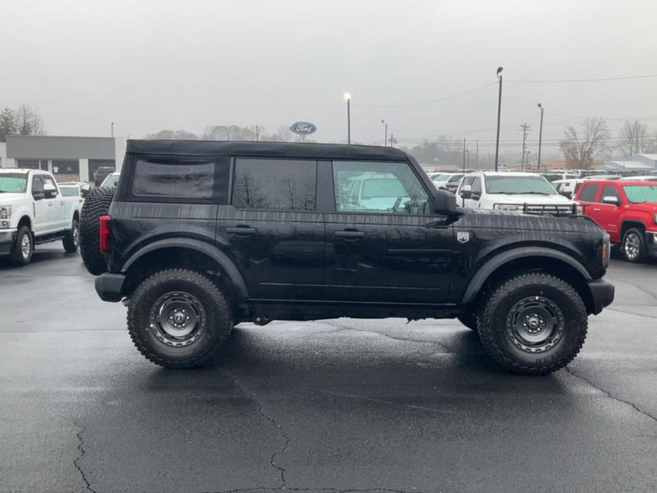 new 2024 Ford Bronco car, priced at $43,165