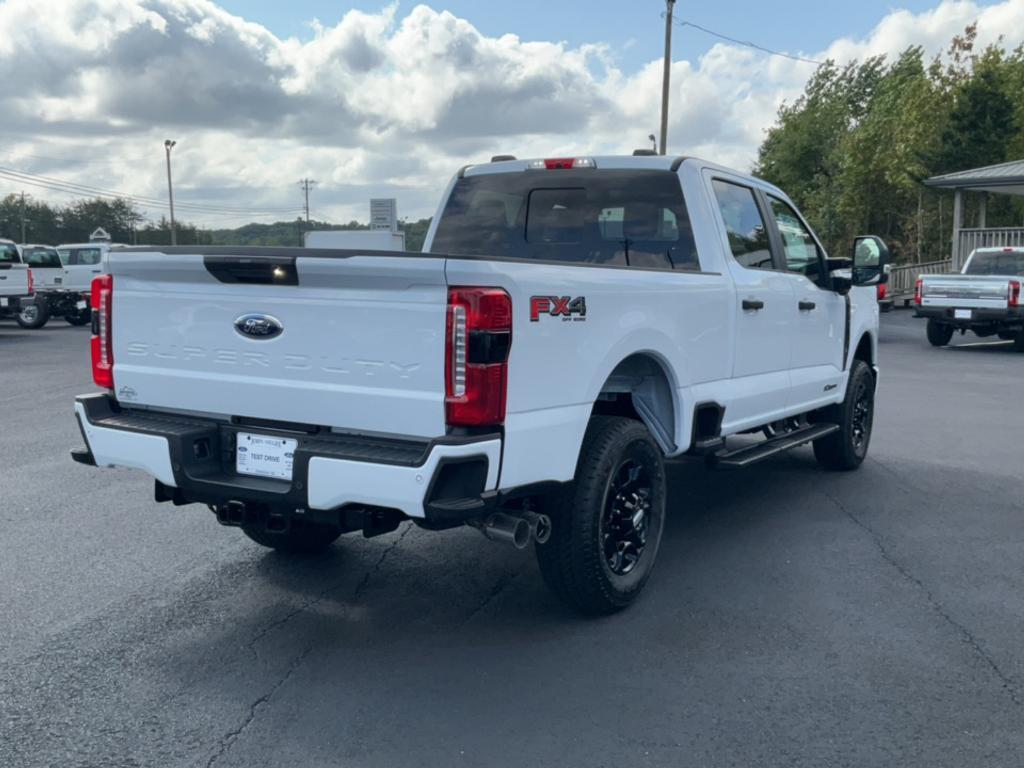 new 2024 Ford F-250 car, priced at $65,610