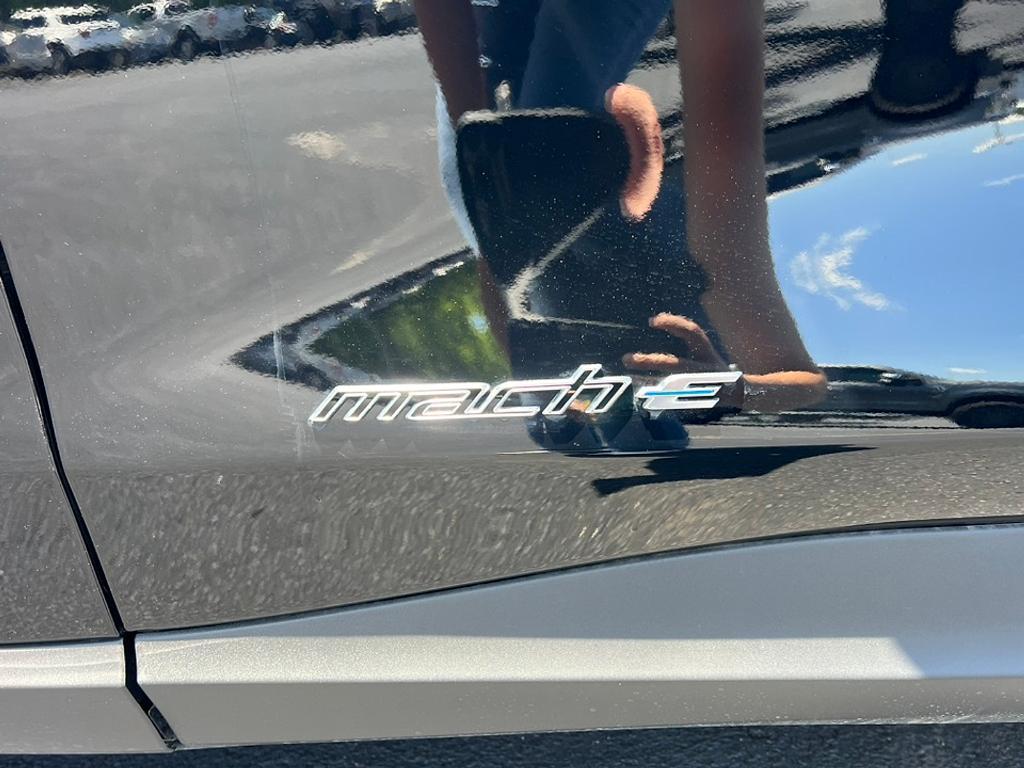new 2025 Ford Mustang Mach-E car, priced at $35,085