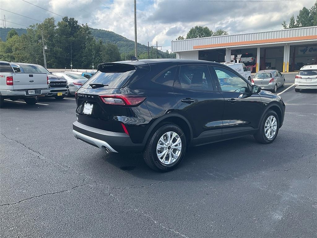 new 2025 Ford Escape car, priced at $23,010