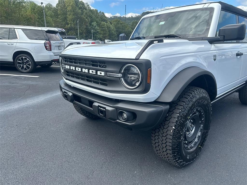 new 2025 Ford Bronco car, priced at $48,100