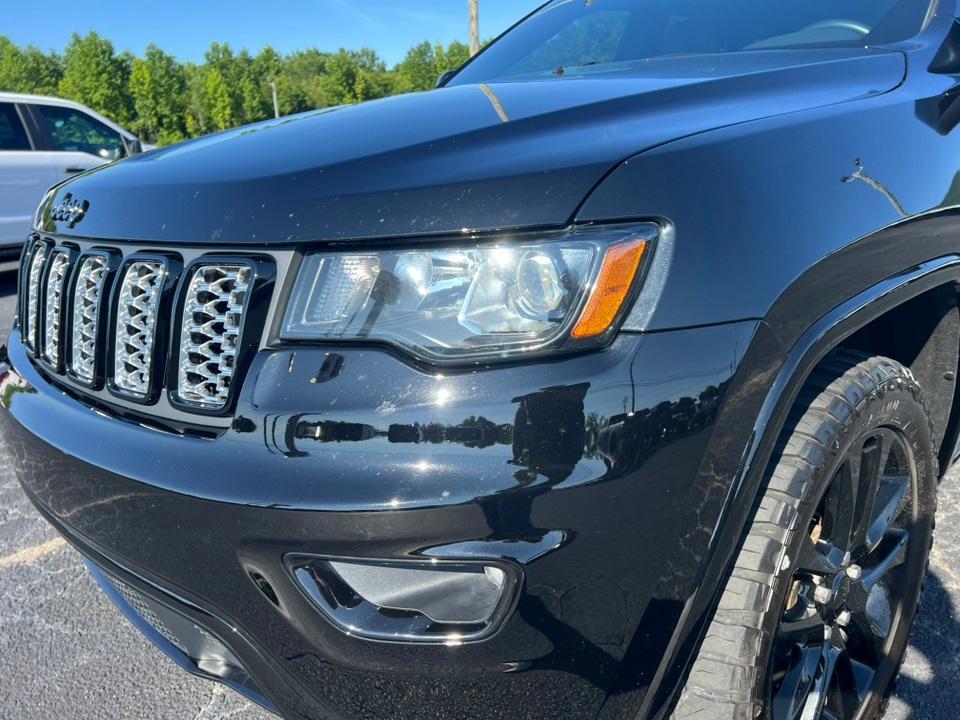 used 2021 Jeep Grand Cherokee car, priced at $21,599