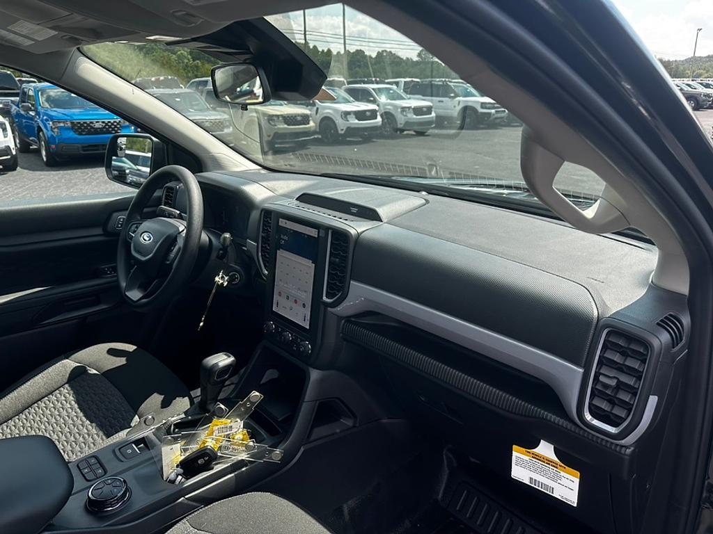 new 2025 Ford Ranger car, priced at $34,330