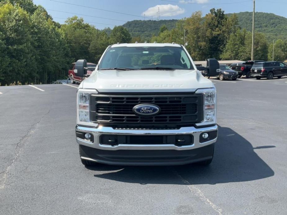 new 2024 Ford F-250 car, priced at $60,920