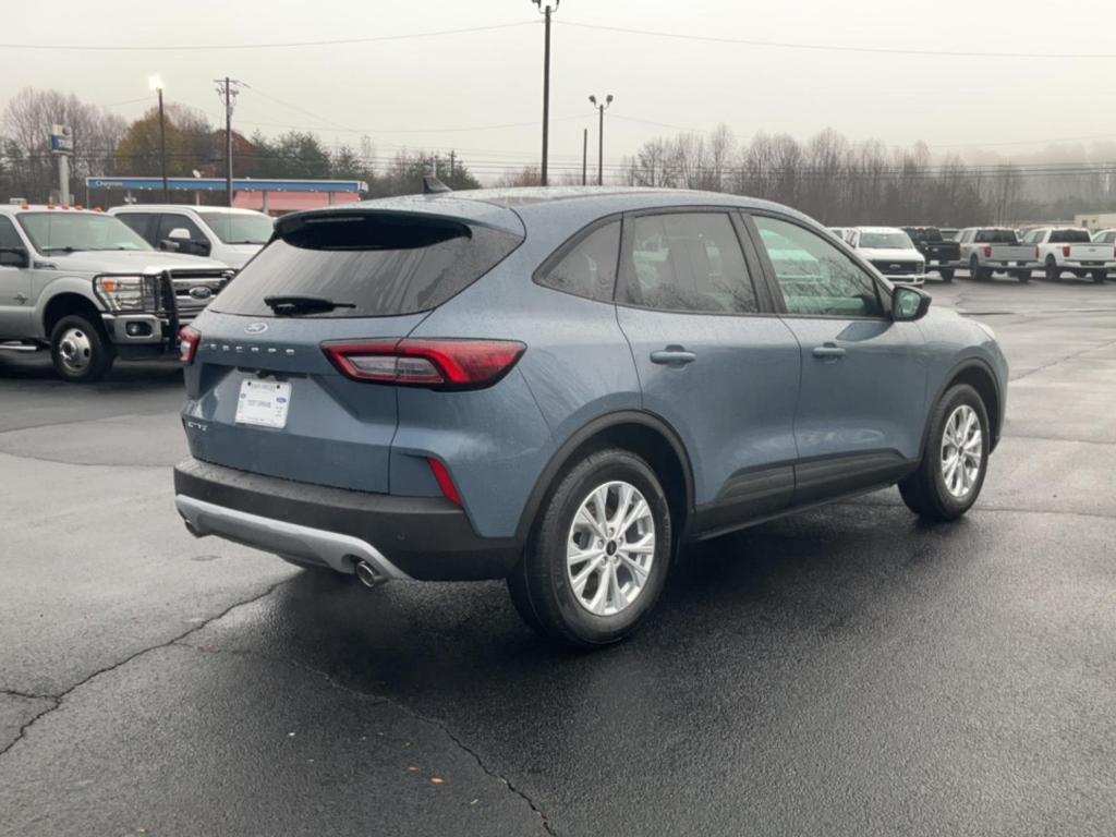 new 2025 Ford Escape car, priced at $31,320