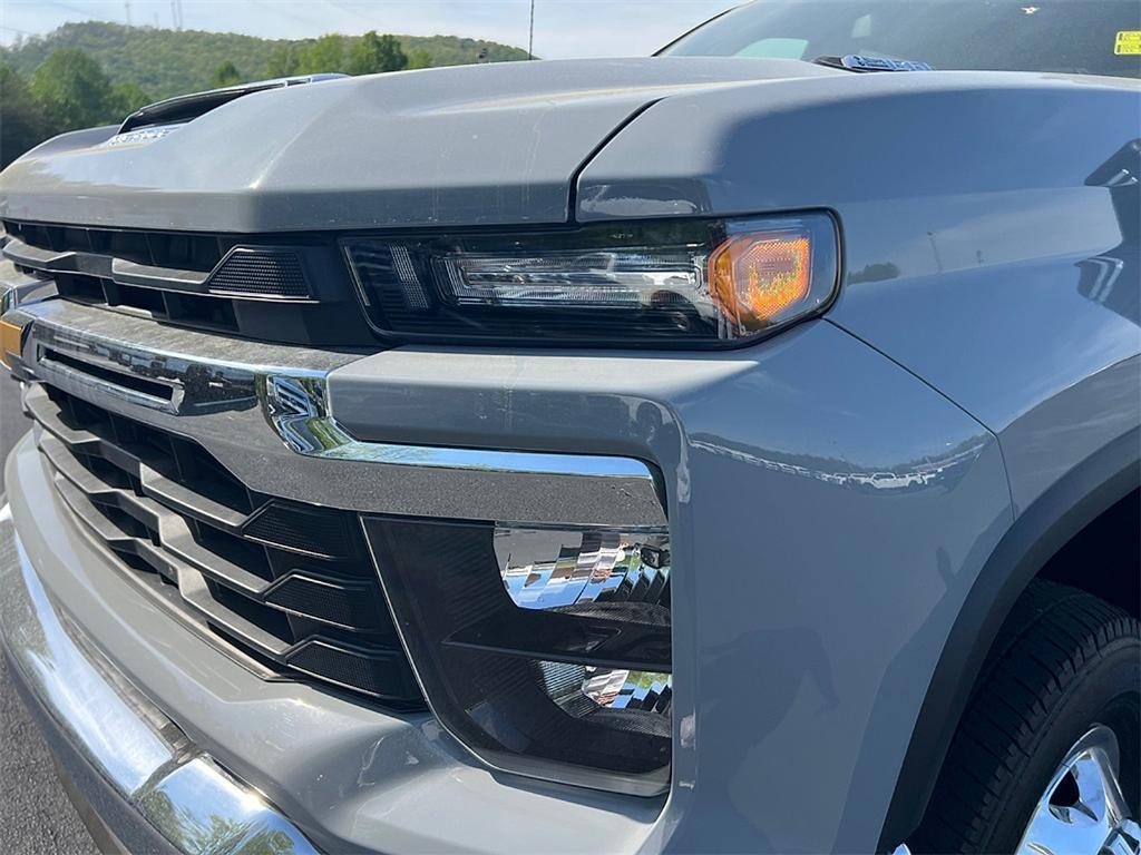 used 2024 Chevrolet Silverado 3500 car, priced at $61,233