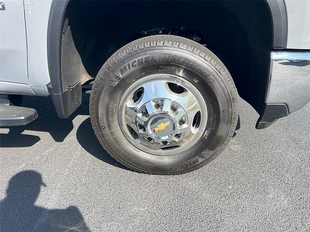 used 2024 Chevrolet Silverado 3500 car, priced at $61,233