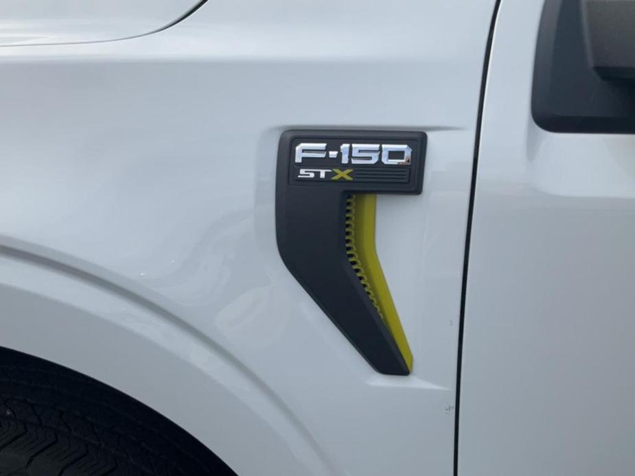 new 2024 Ford F-150 car, priced at $41,735